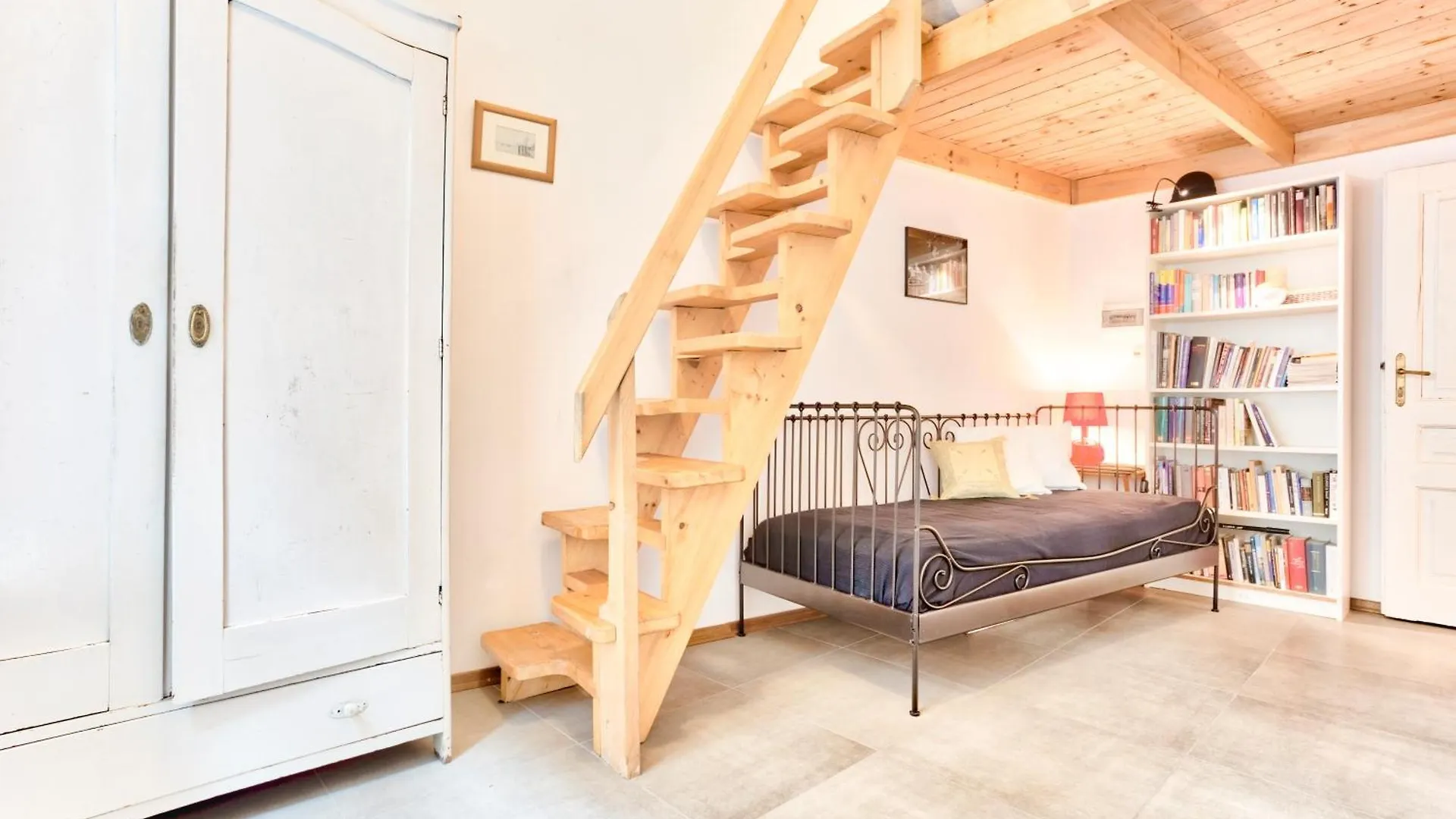 Zacisze Street Apartment Krakow Poland
