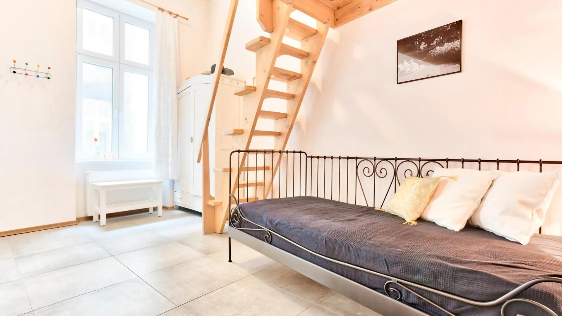 Zacisze Street Apartment Krakow 0*,  Poland